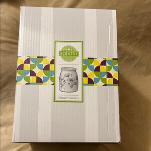 Scentsy Flower Garden Warmer Box - Multicolor Design